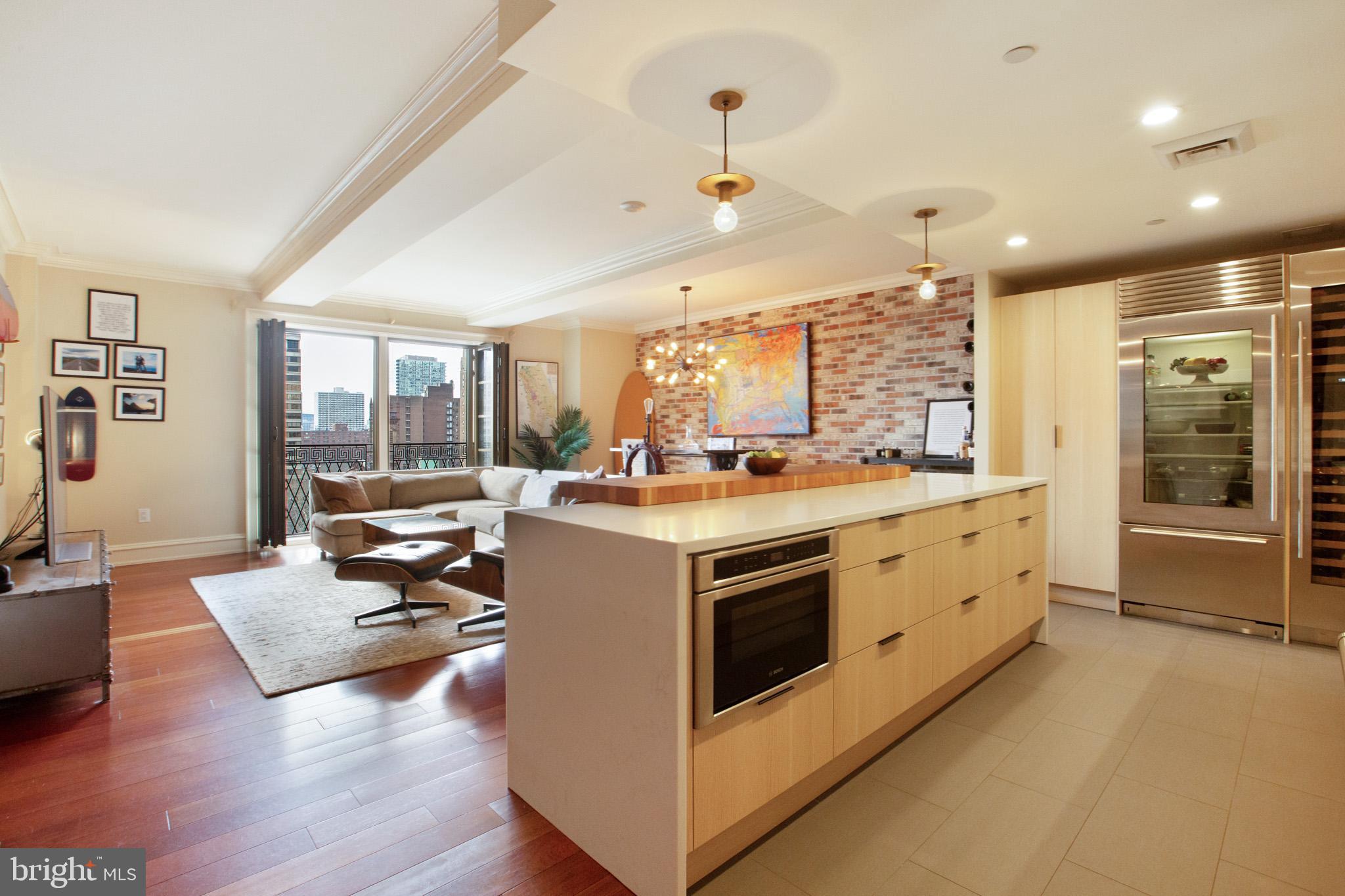 RITTENHOUSE SQUARE - Residential