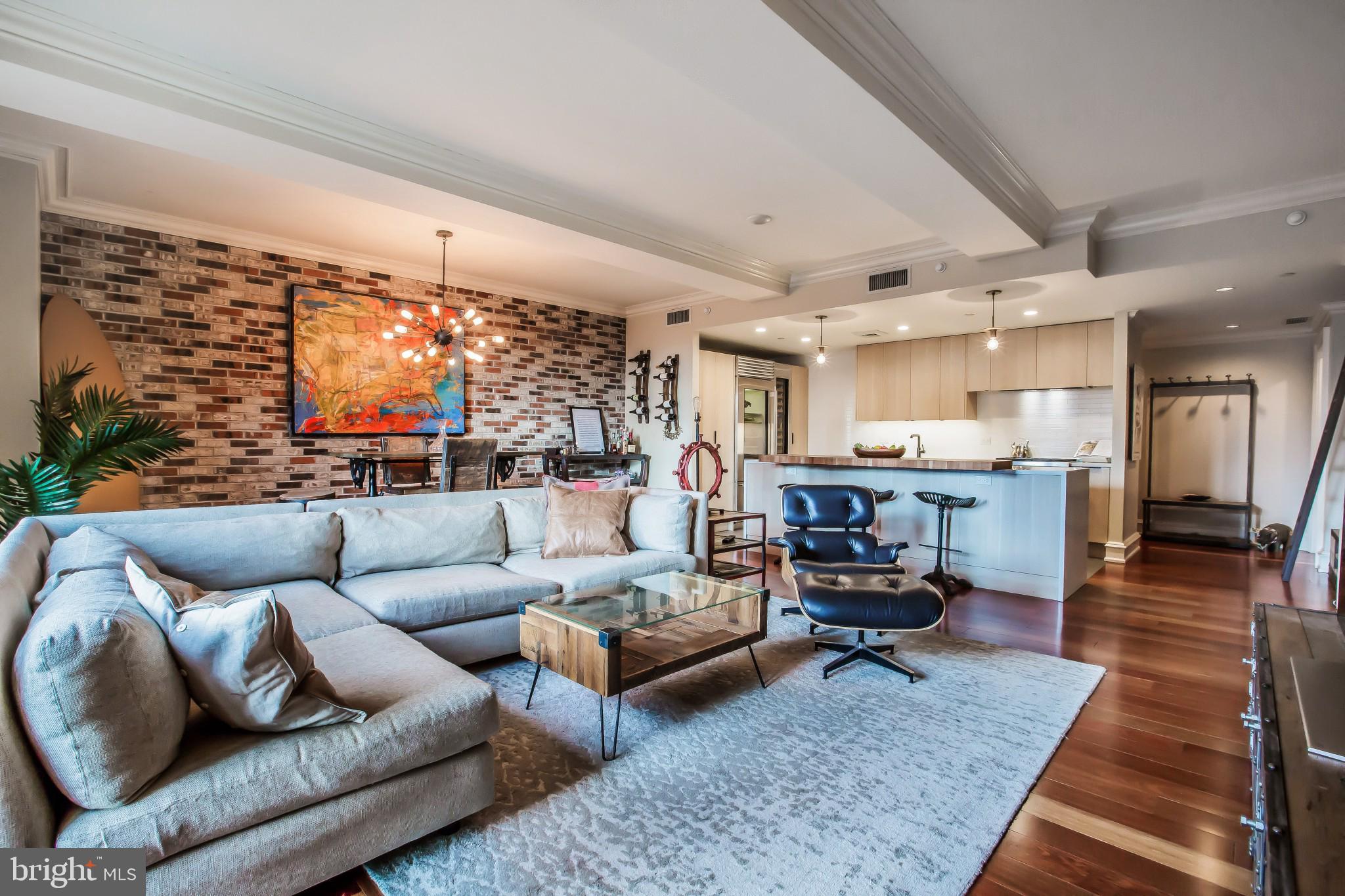 RITTENHOUSE SQUARE - Residential