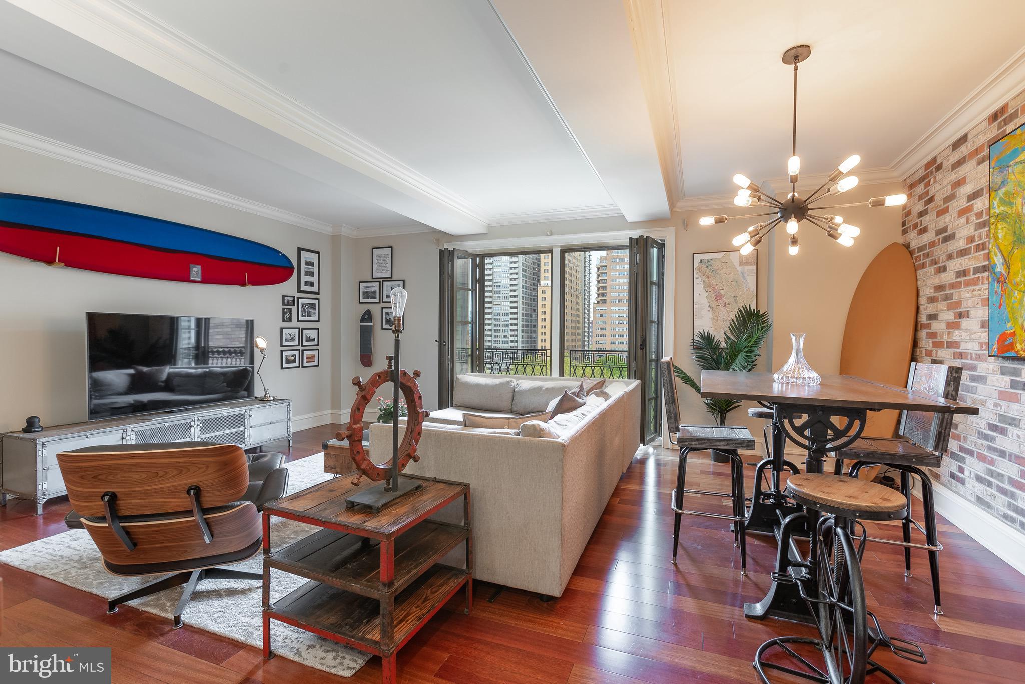 RITTENHOUSE SQUARE - Residential