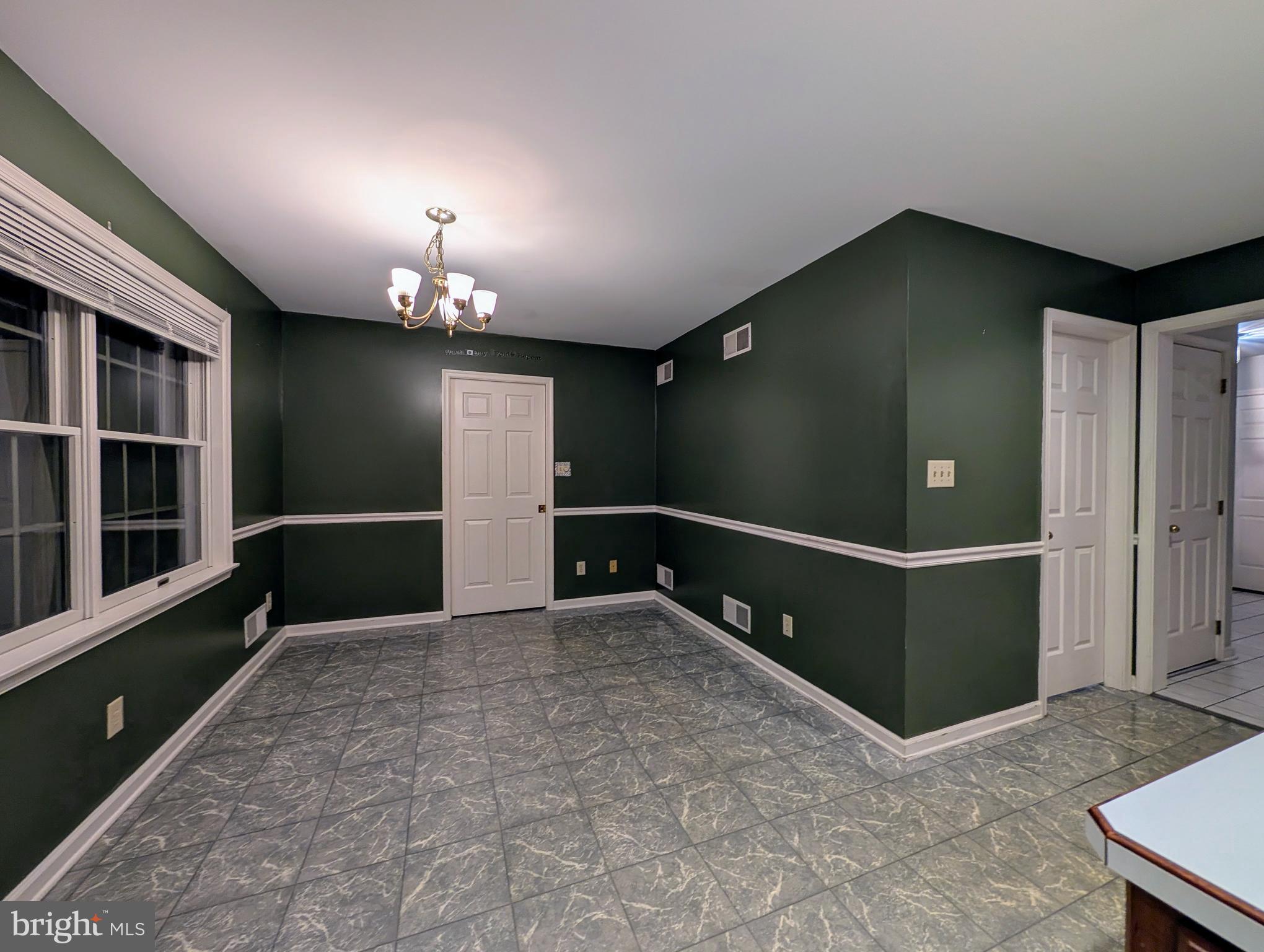507 BROOKVIEW DRIVE