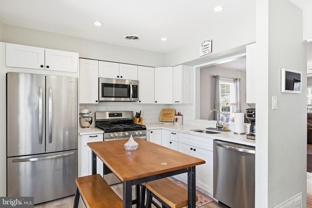 Photo of 55 Violet Lane, NEWTOWN, PA 18940 (MLS # PABU2113430)