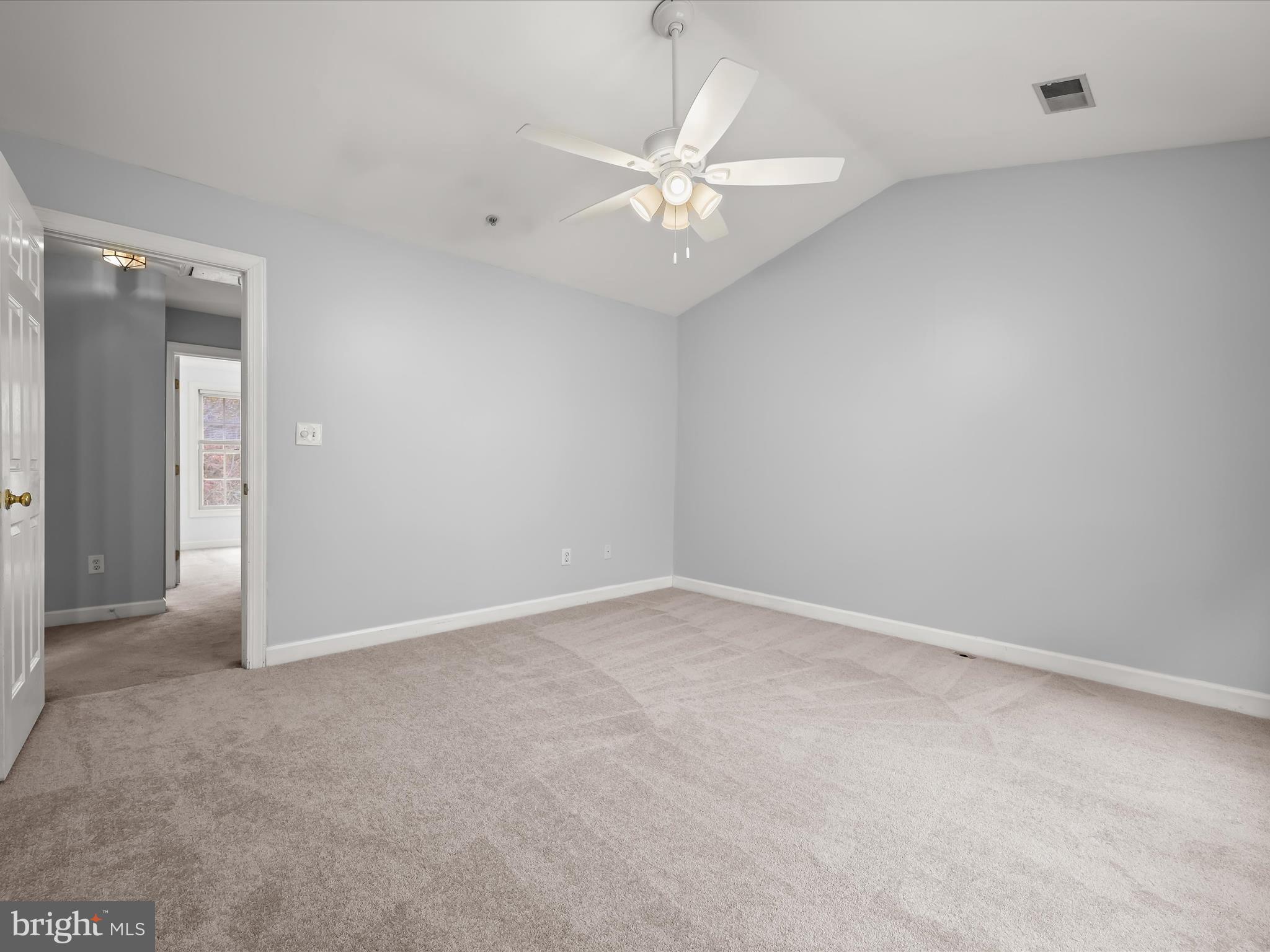 RUSSETT - Residential