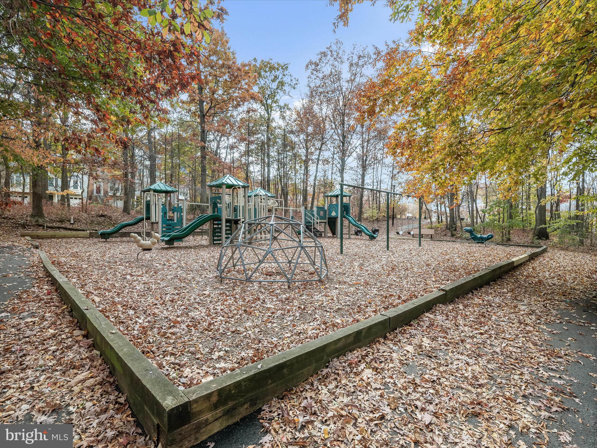 RUSSETT - Residential