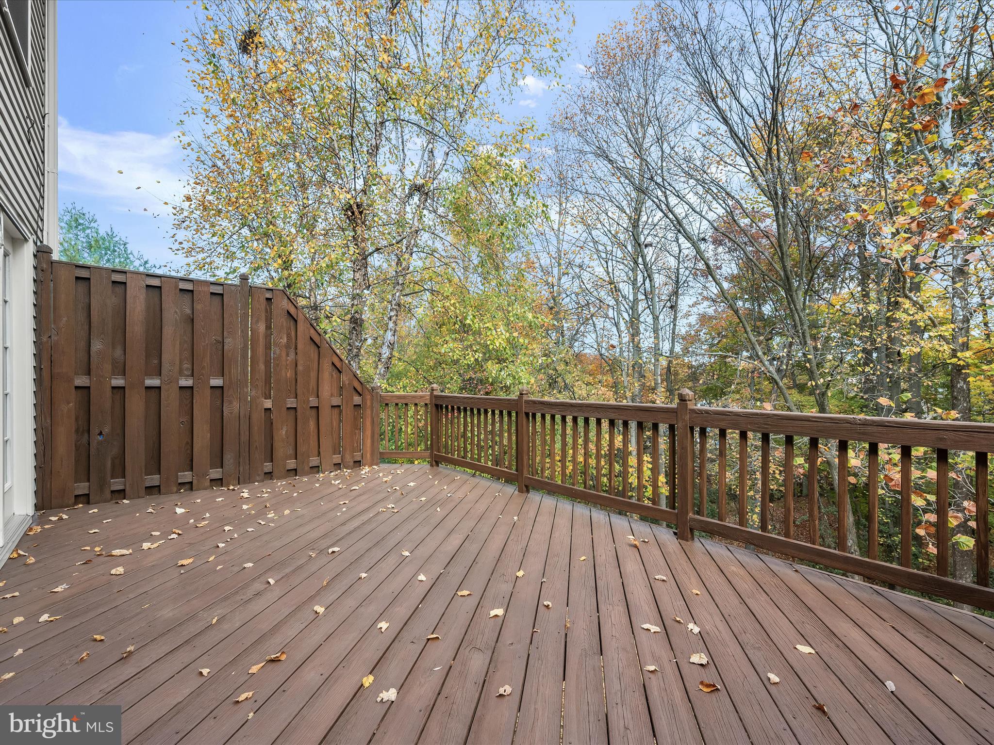 RUSSETT - Residential