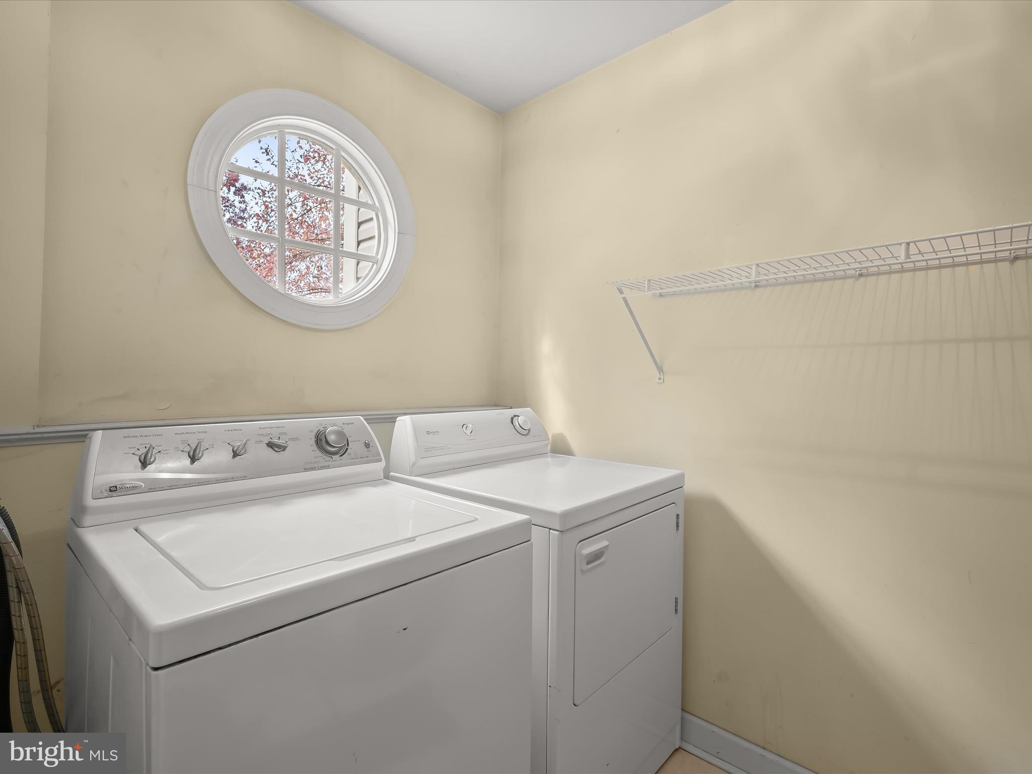 RUSSETT - Residential