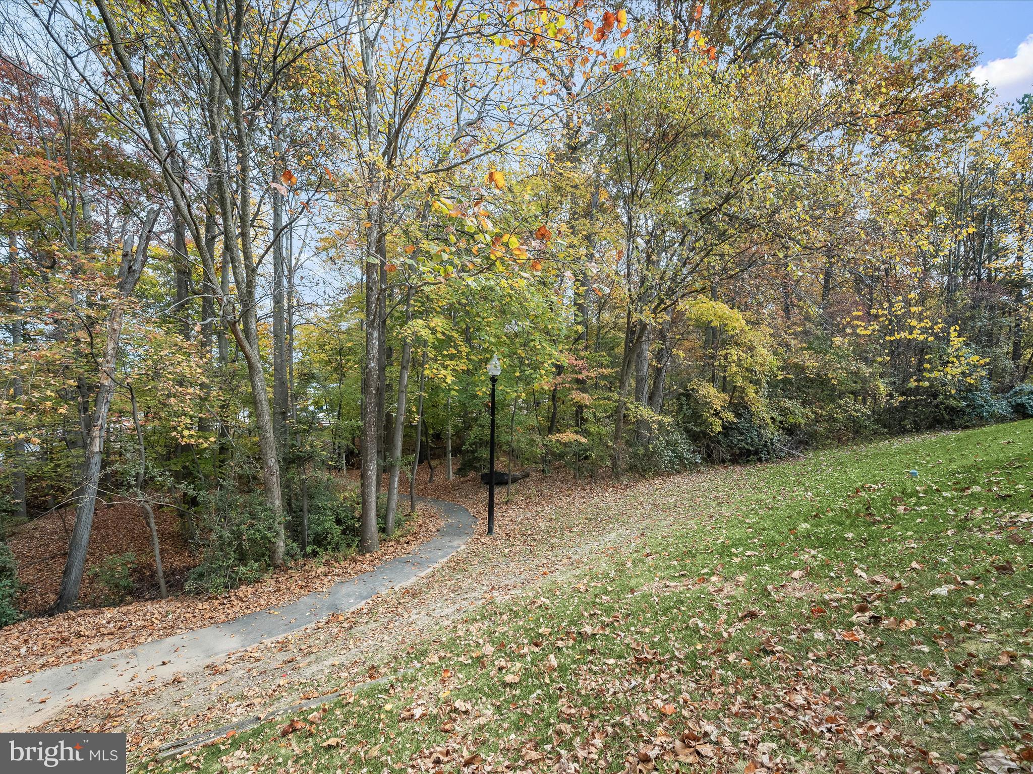 RUSSETT - Residential