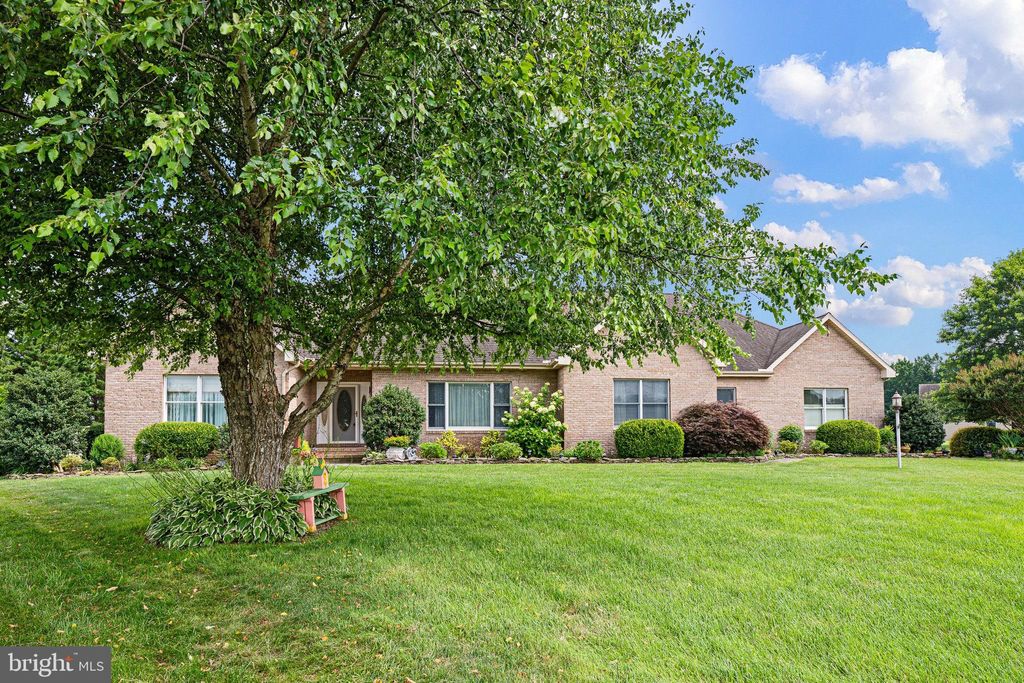 Photo of 11 Great Day Ct, DOVER, DE 19901 (MLS # DEKT2039514)