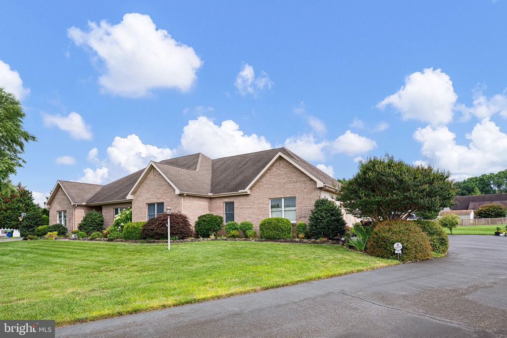 Photo of 11 Great Day Ct, DOVER, DE 19901 (MLS # DEKT2039514)