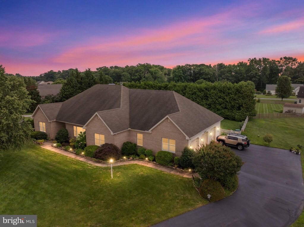 Photo of 11 Great Day Ct, DOVER, DE 19901 (MLS # DEKT2039514)