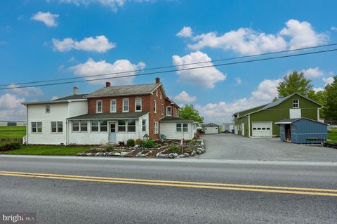 Photo of 706 N Shirk Road, NEW HOLLAND, PA 17557 (MLS # PALA2069598)