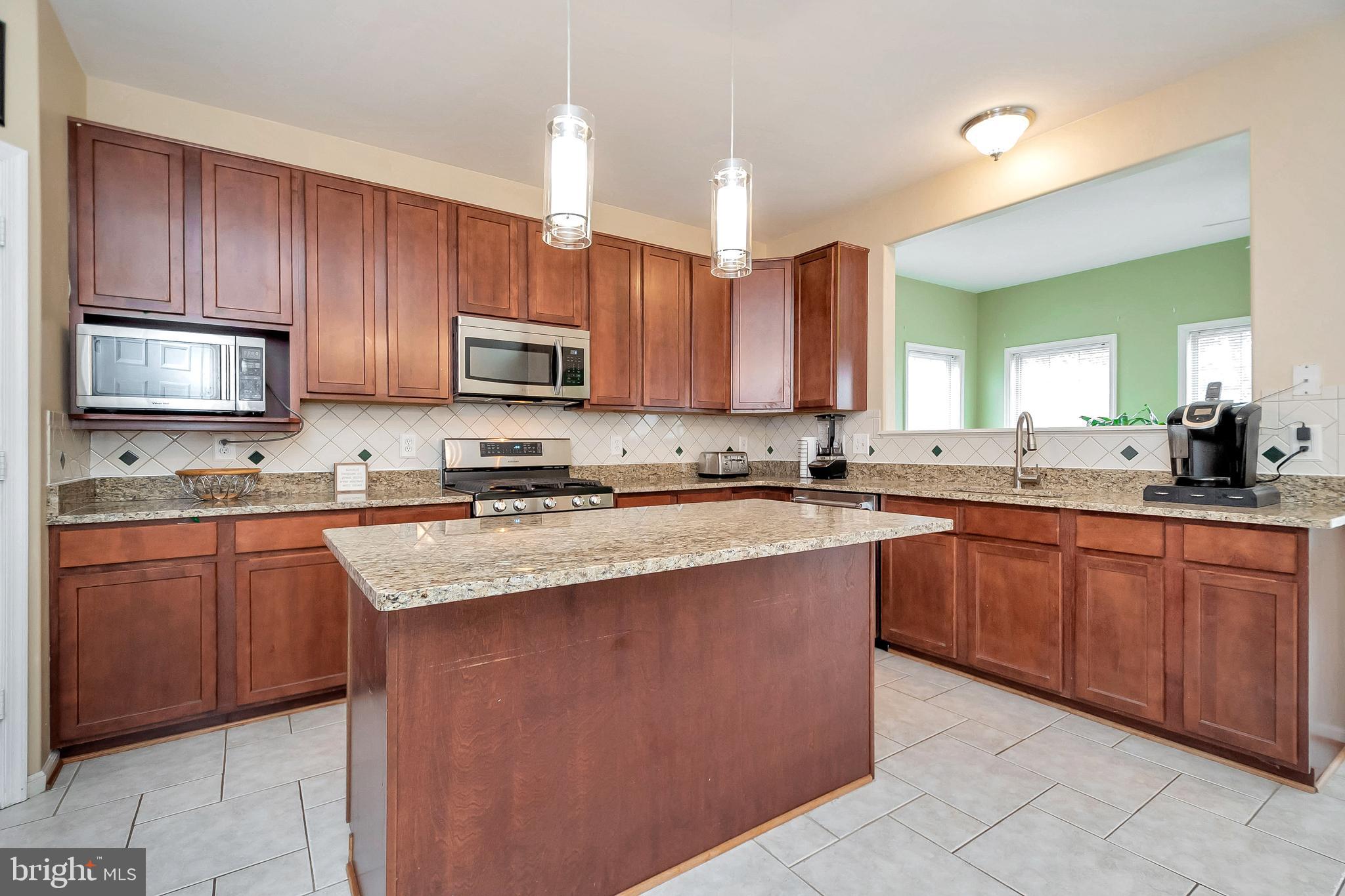 AUSTIN RIDGE - Residential