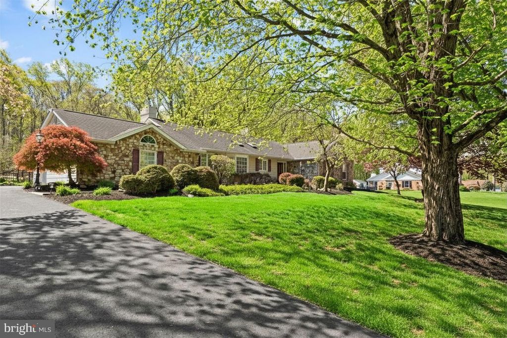 Photo of 5774 S Deer Run Road, DOYLESTOWN, PA 18902 (MLS # PABU2117770)