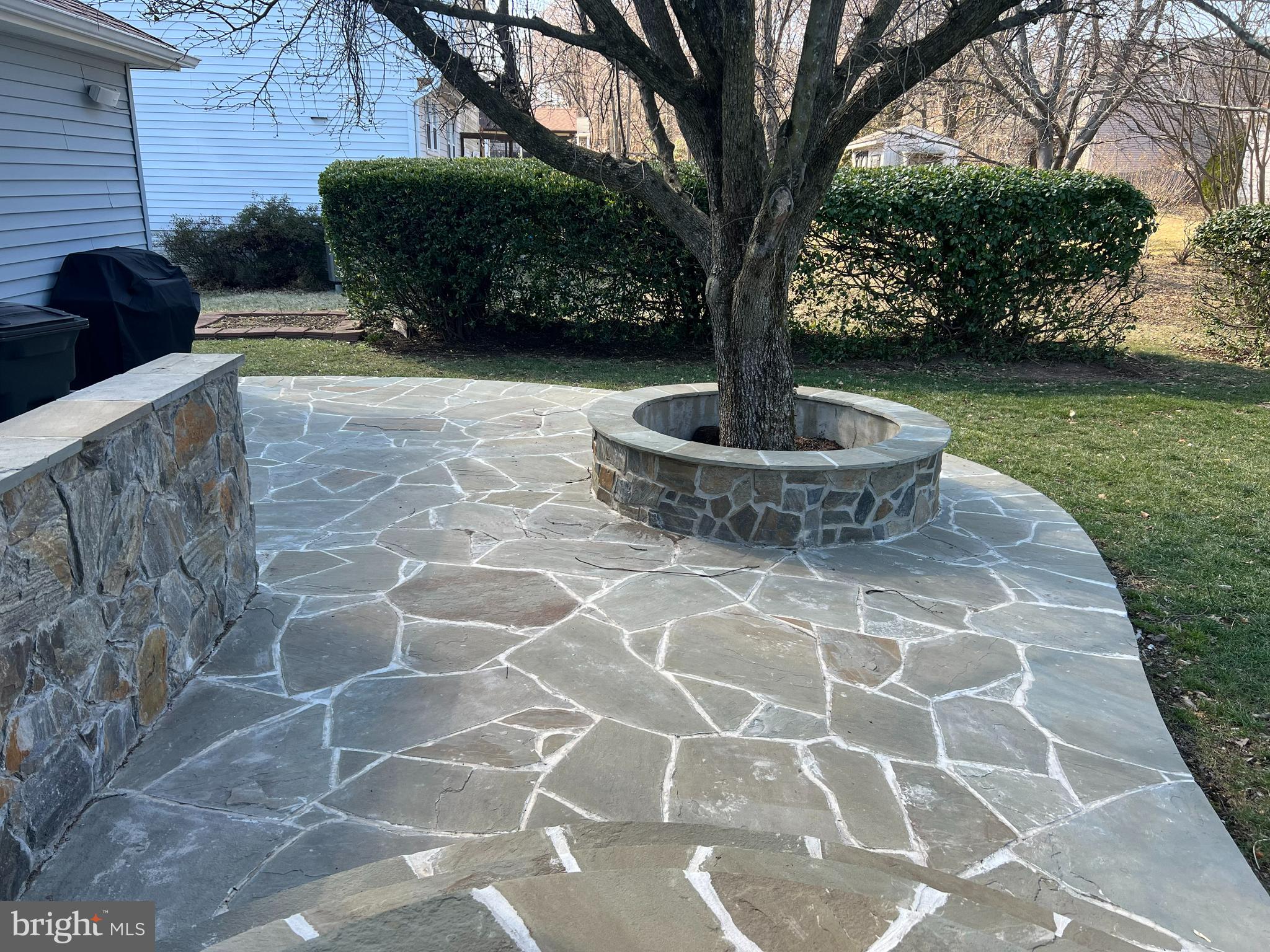 GRAYMOOR - Residential