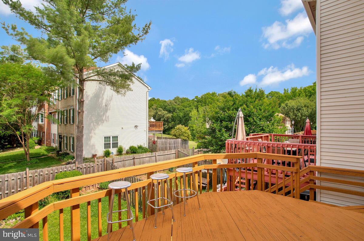 WOODSTREAM EAST - Residential