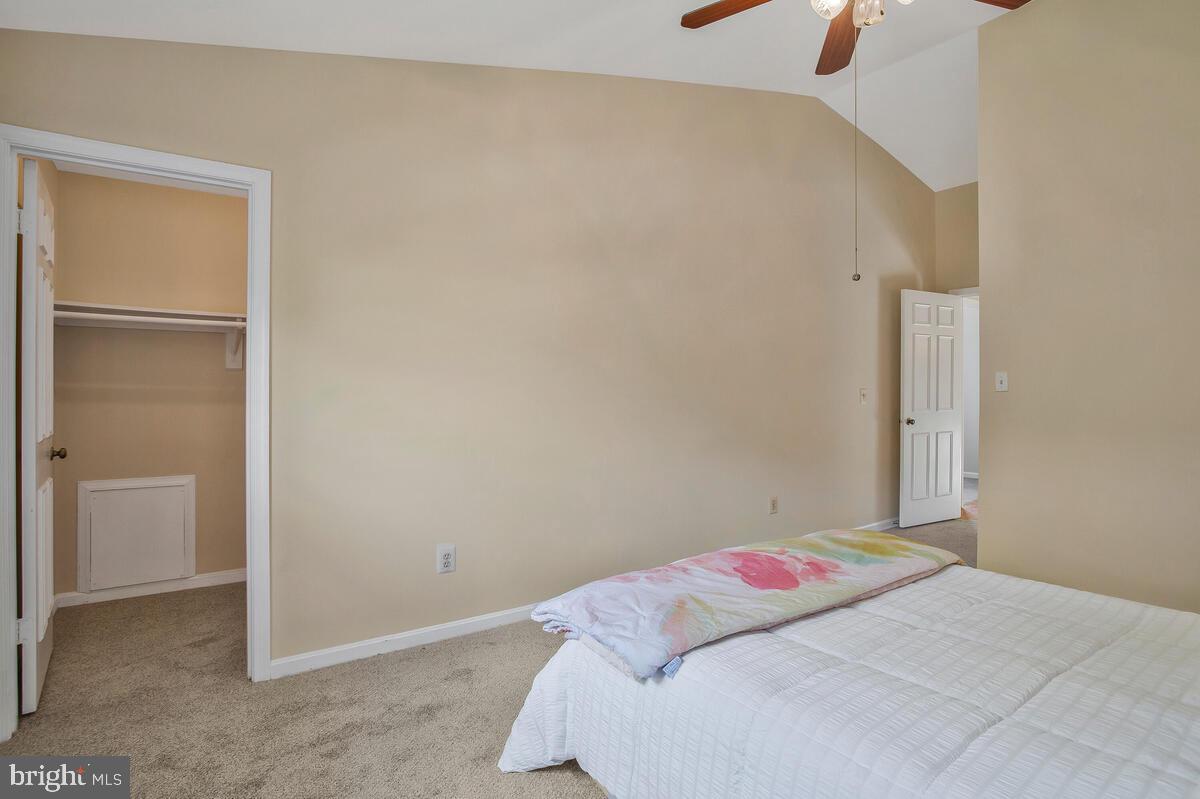 WOODSTREAM EAST - Residential