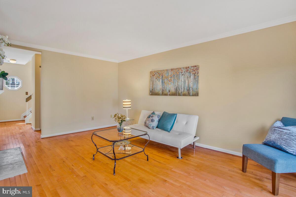 WOODSTREAM EAST - Residential