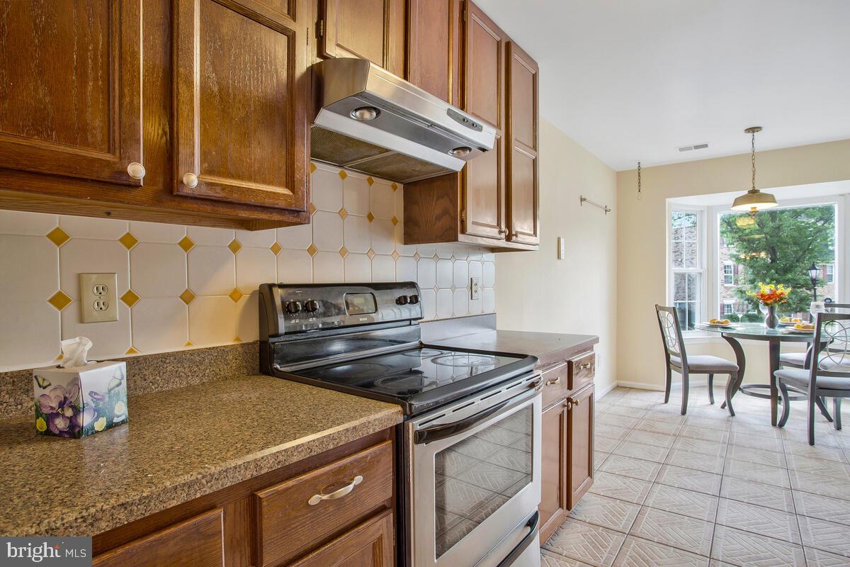 WOODSTREAM EAST - Residential