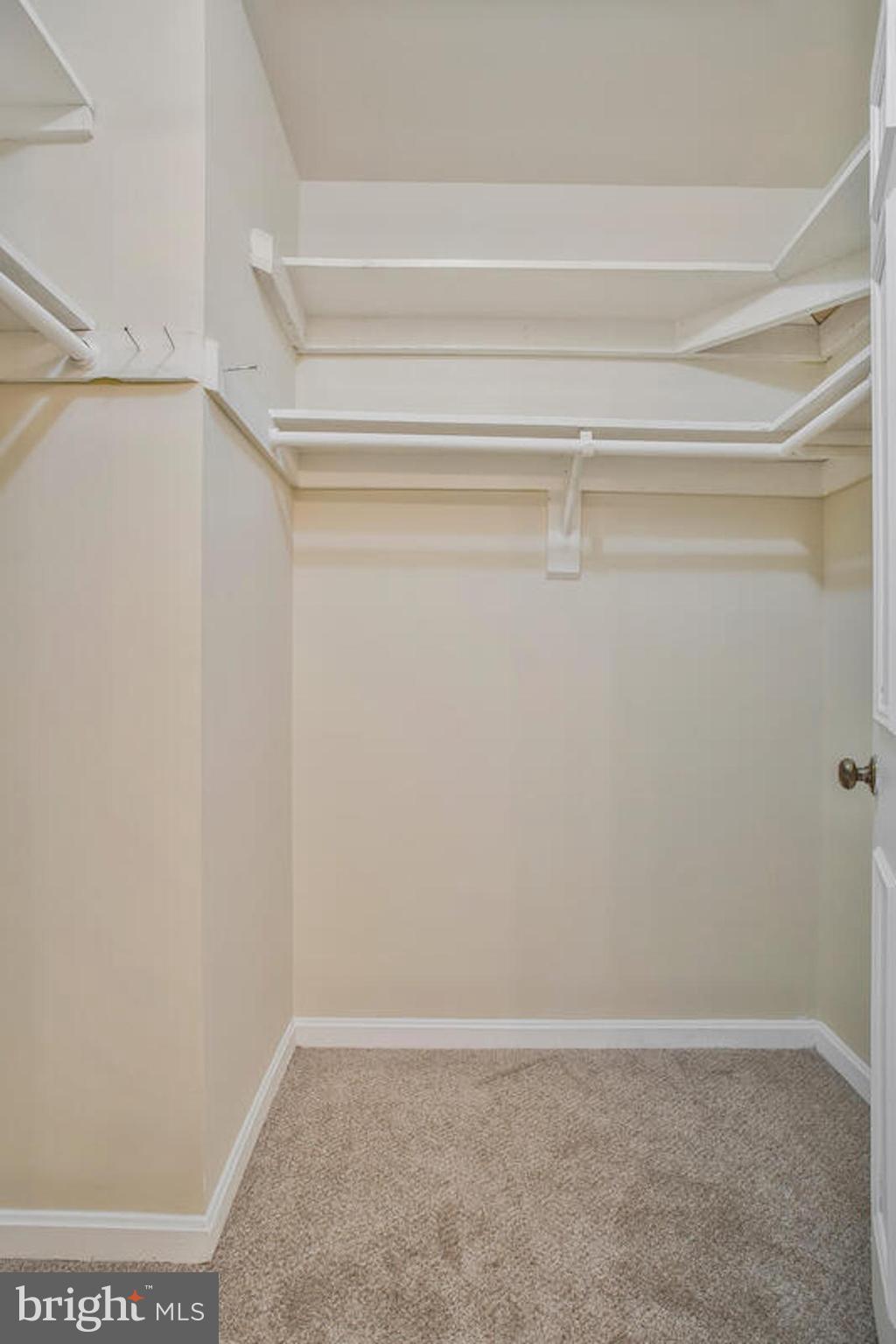 WOODSTREAM EAST - Residential