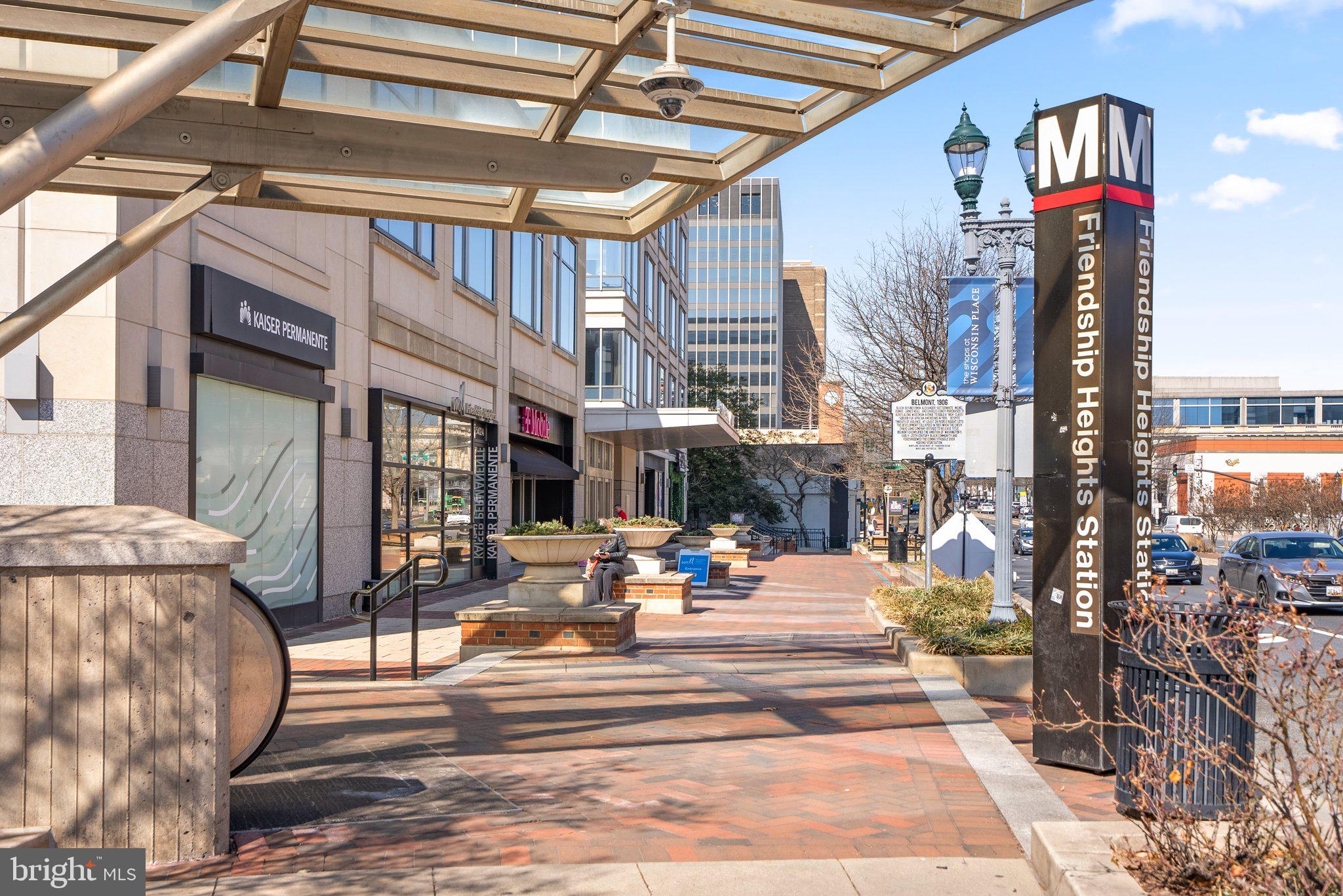 BROOKDALE - Residential