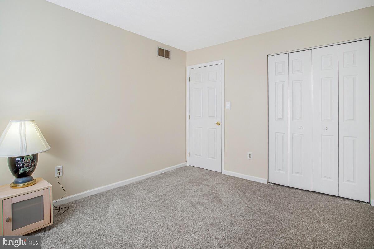 SARAHS CHOICE - Residential