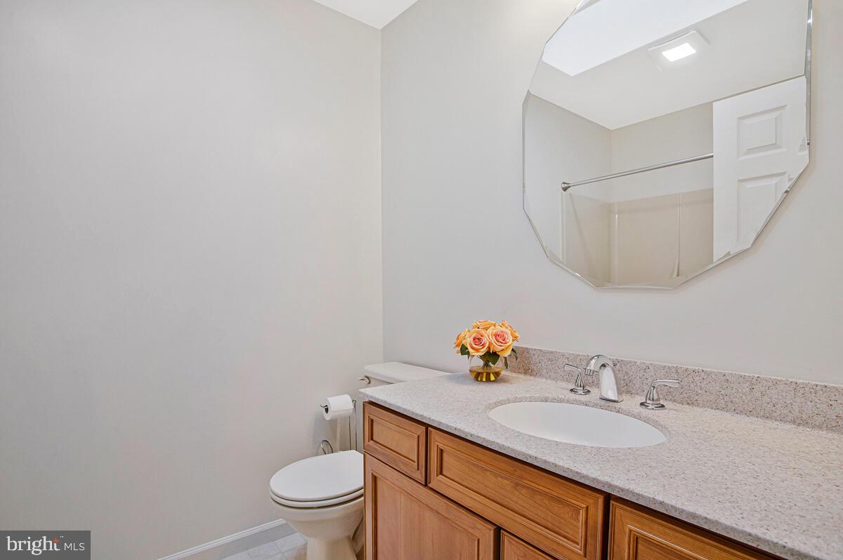 SARAHS CHOICE - Residential