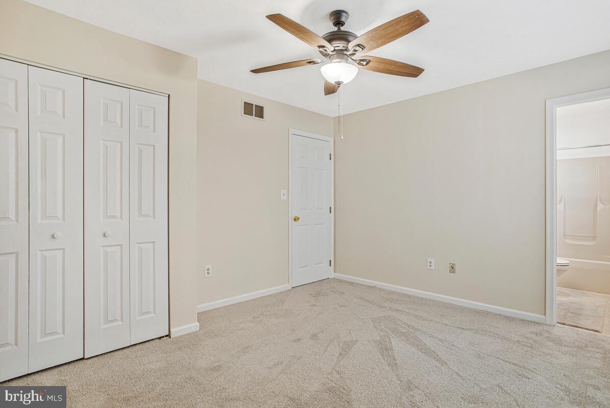 SARAHS CHOICE - Residential