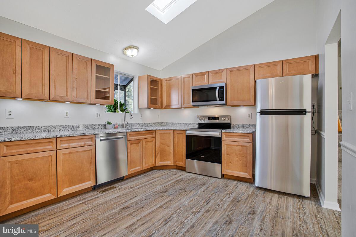 SARAHS CHOICE - Residential