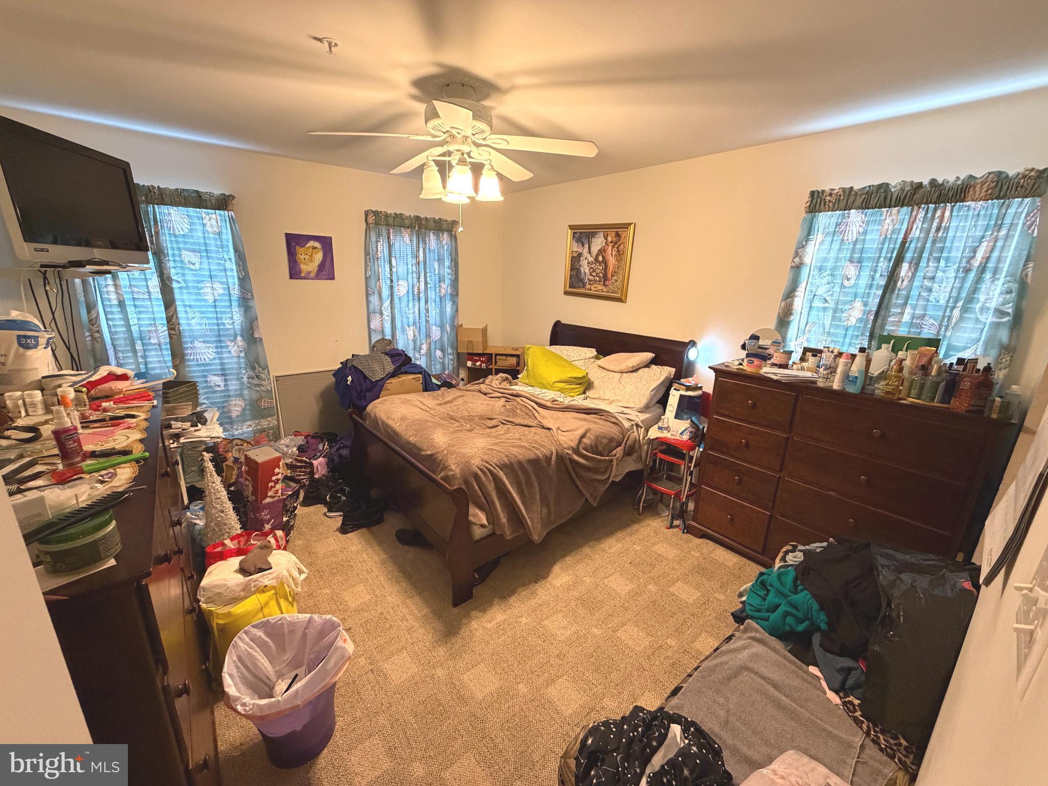 PRESIDENTIAL HEIGHTS - Residential