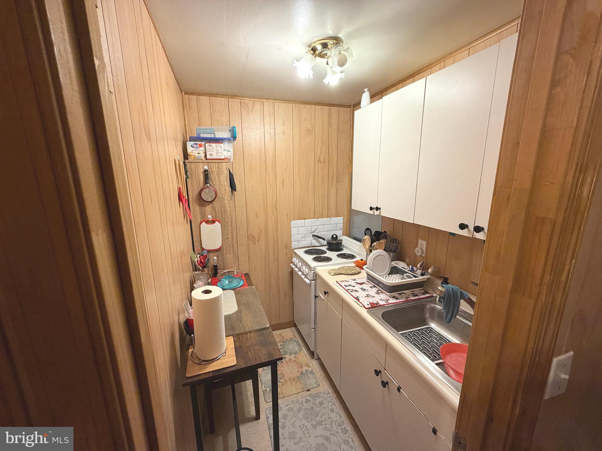 PRESIDENTIAL HEIGHTS - Residential