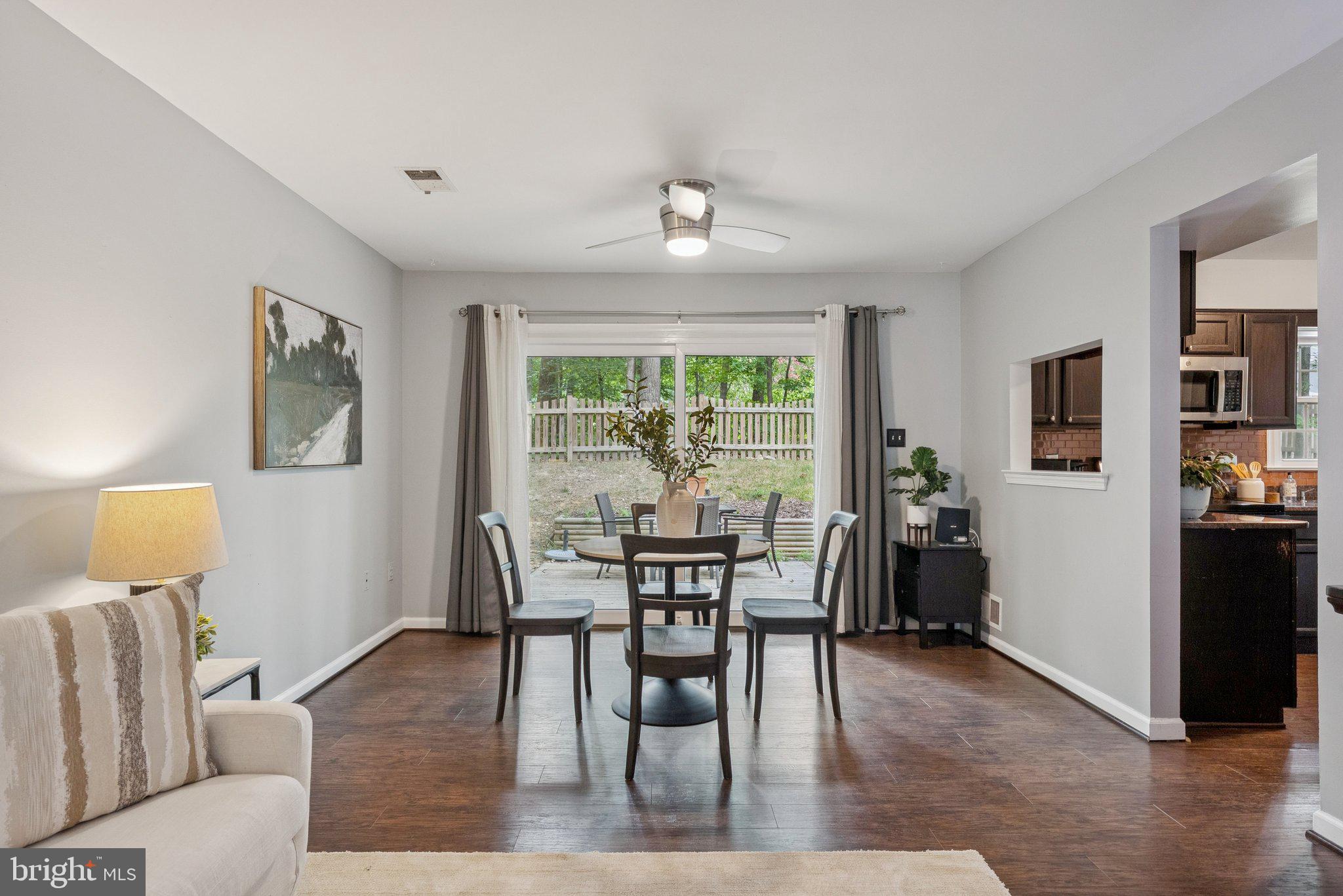 MONCLAIR - Residential