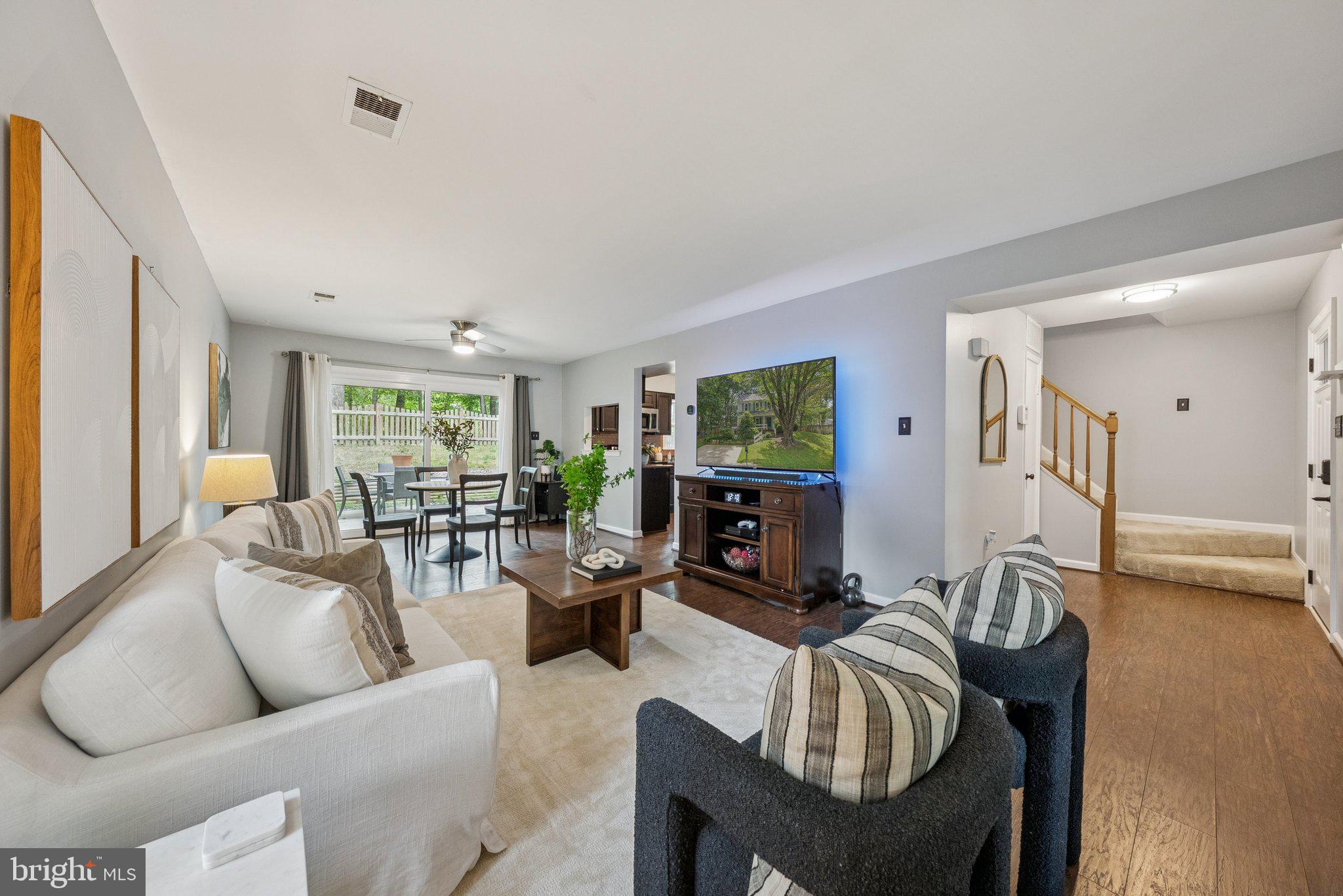 MONCLAIR - Residential