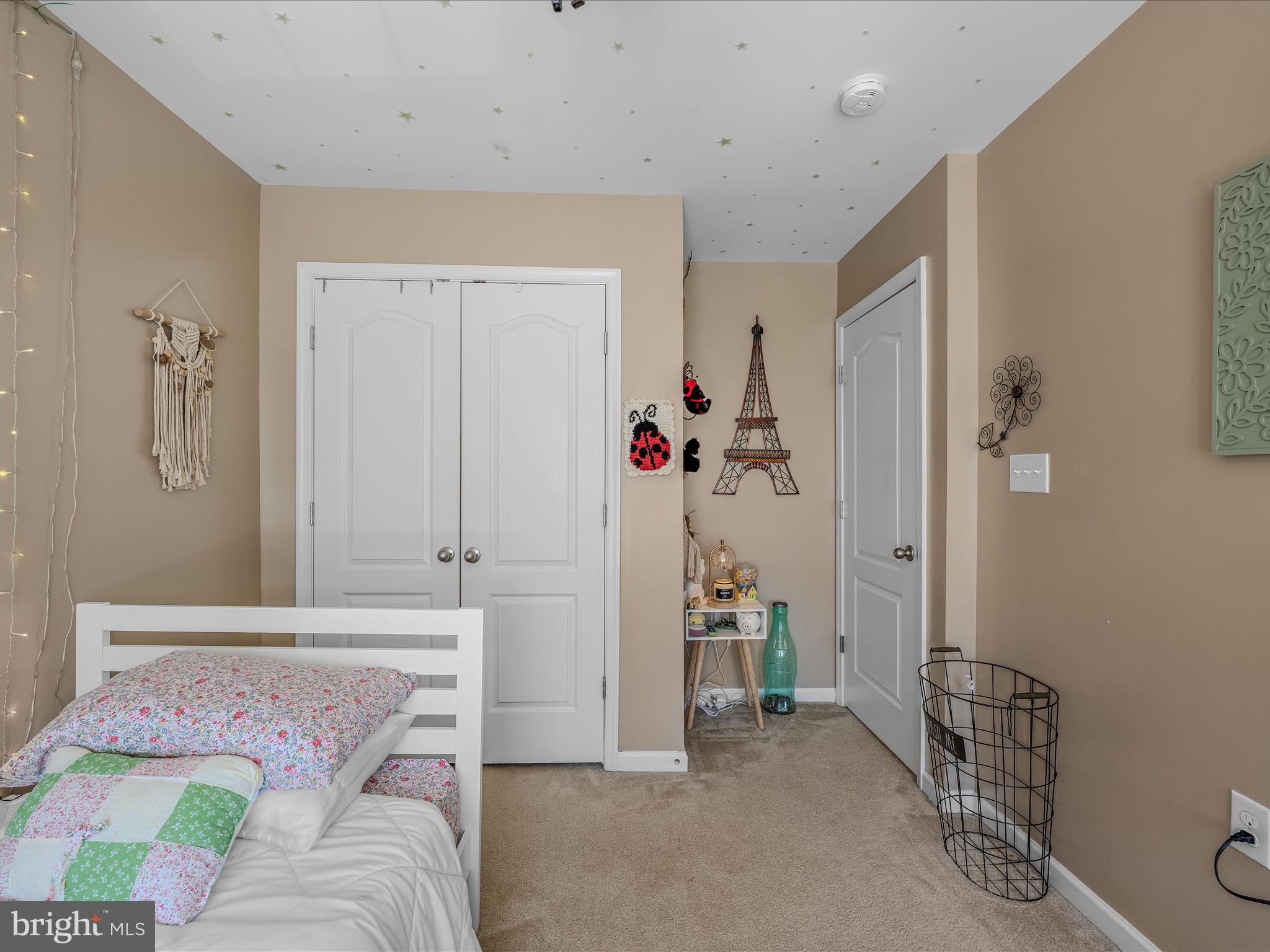 STONEBROOK VILLAGE - Residential