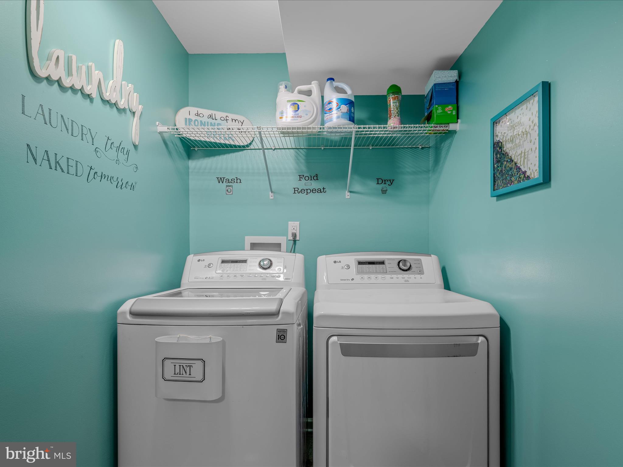 STONEBROOK VILLAGE - Residential