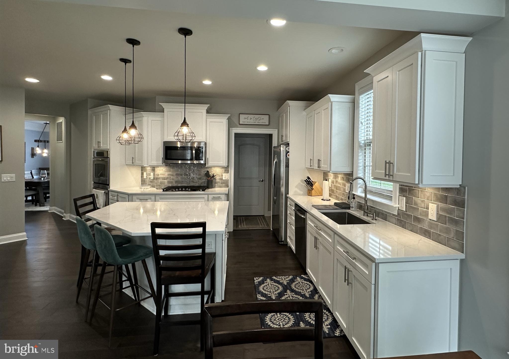 ALEXANDERS CHASE - Residential Lease