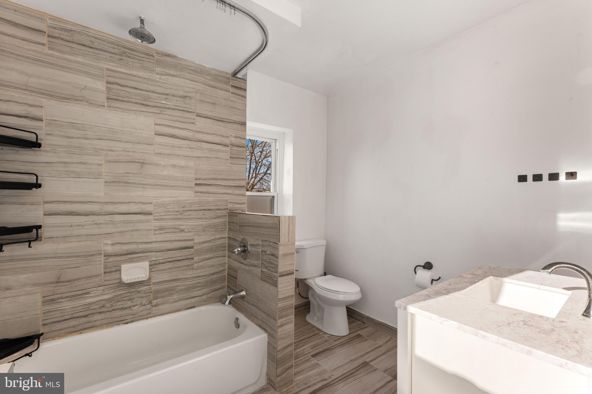 MANAYUNK - Residential