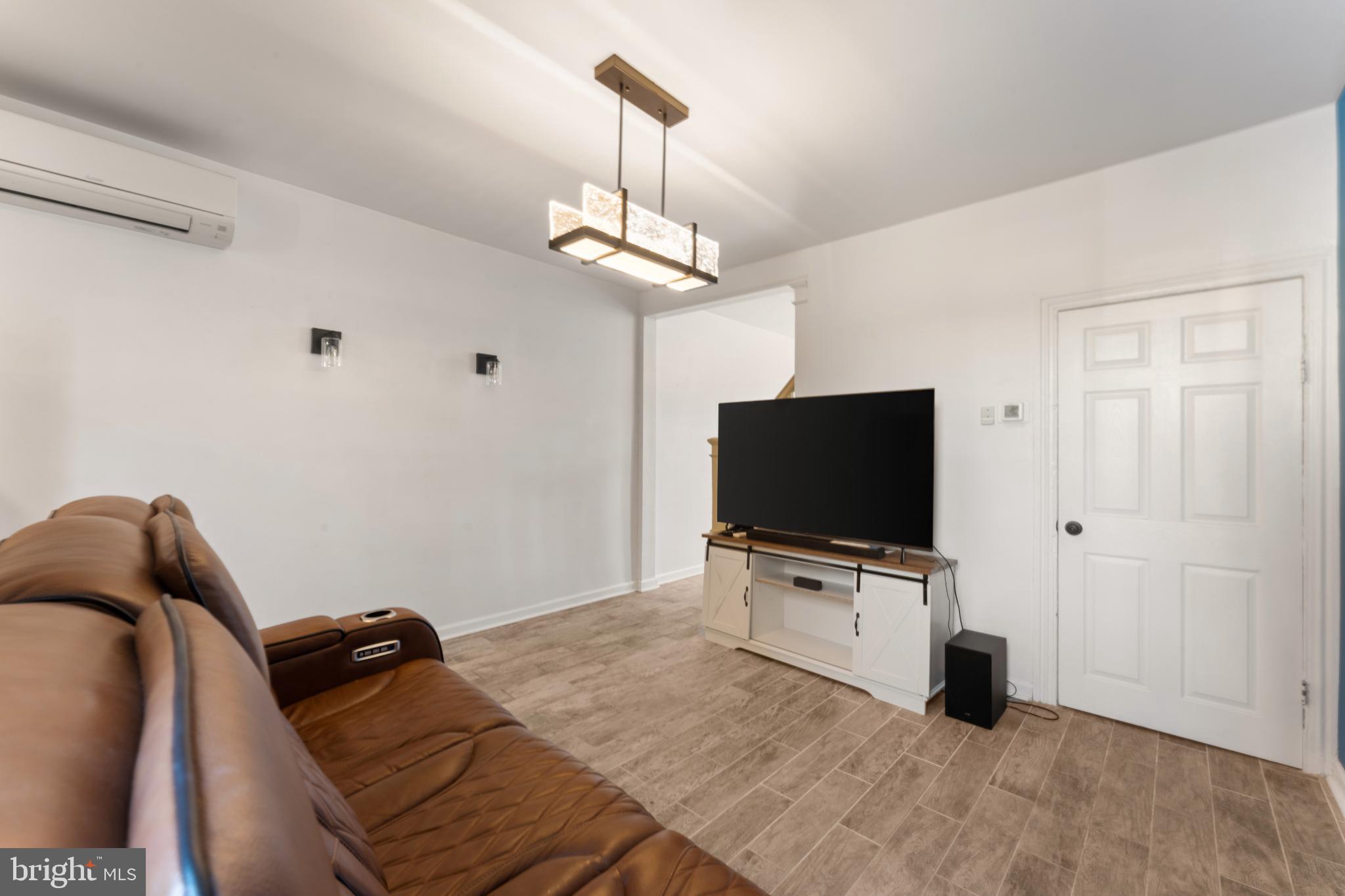 MANAYUNK - Residential