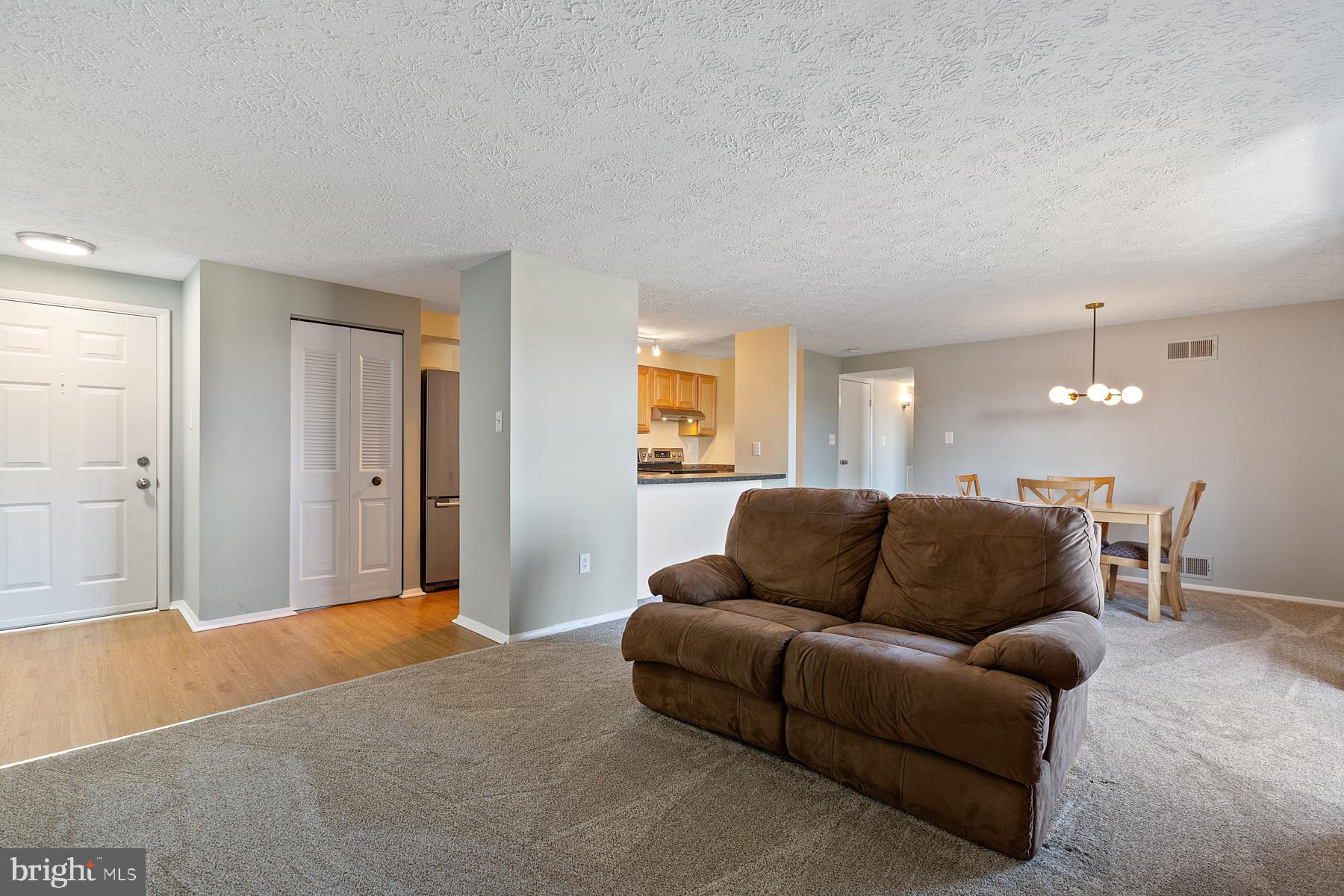 AMBERTOWNE - Residential