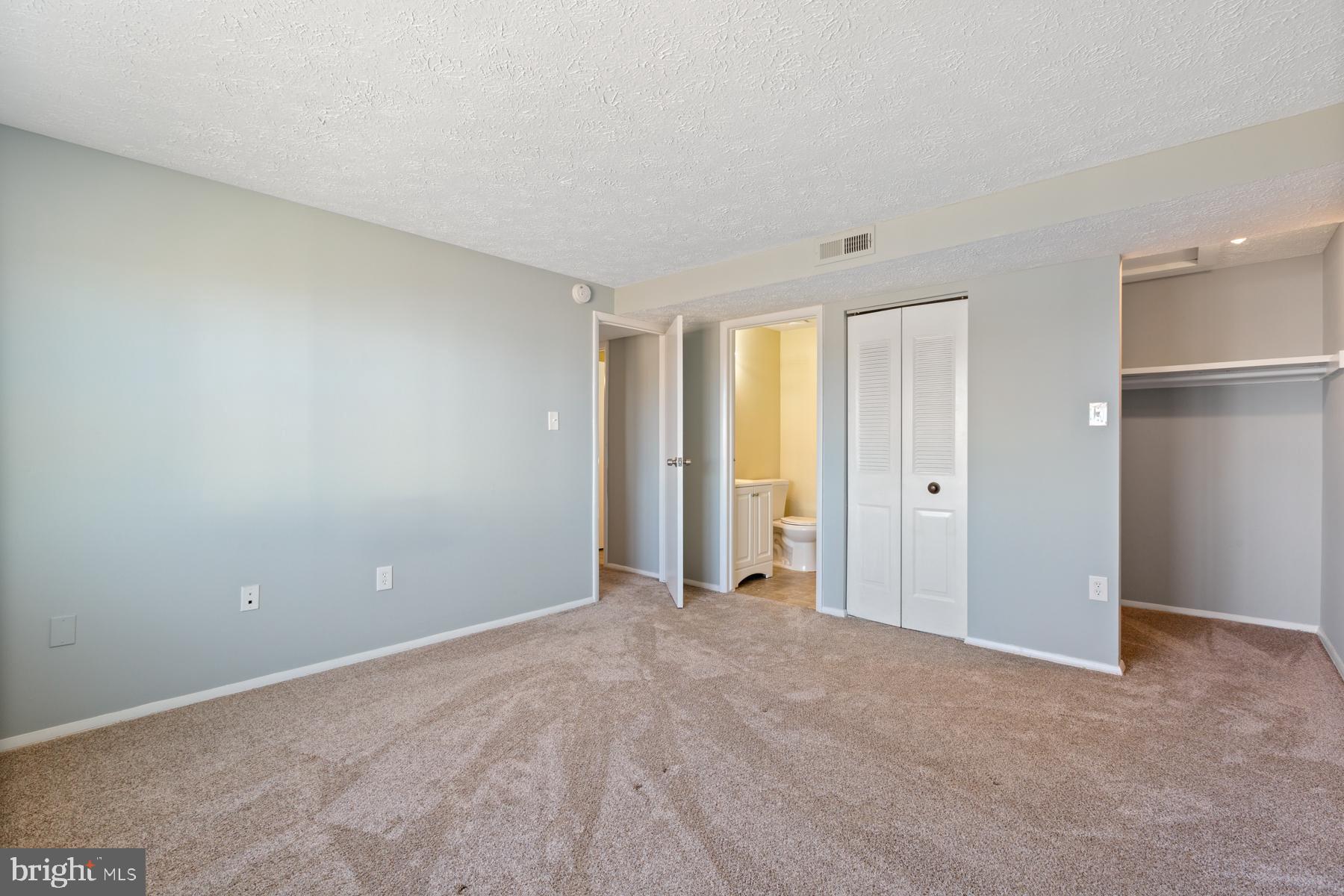 AMBERTOWNE - Residential