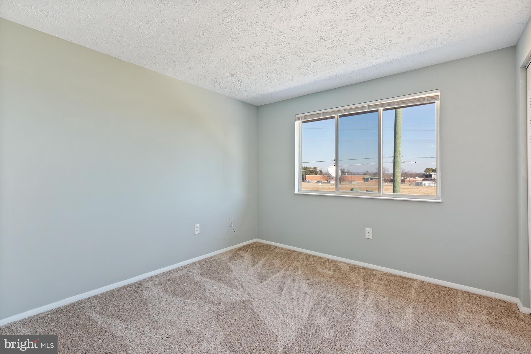 AMBERTOWNE - Residential