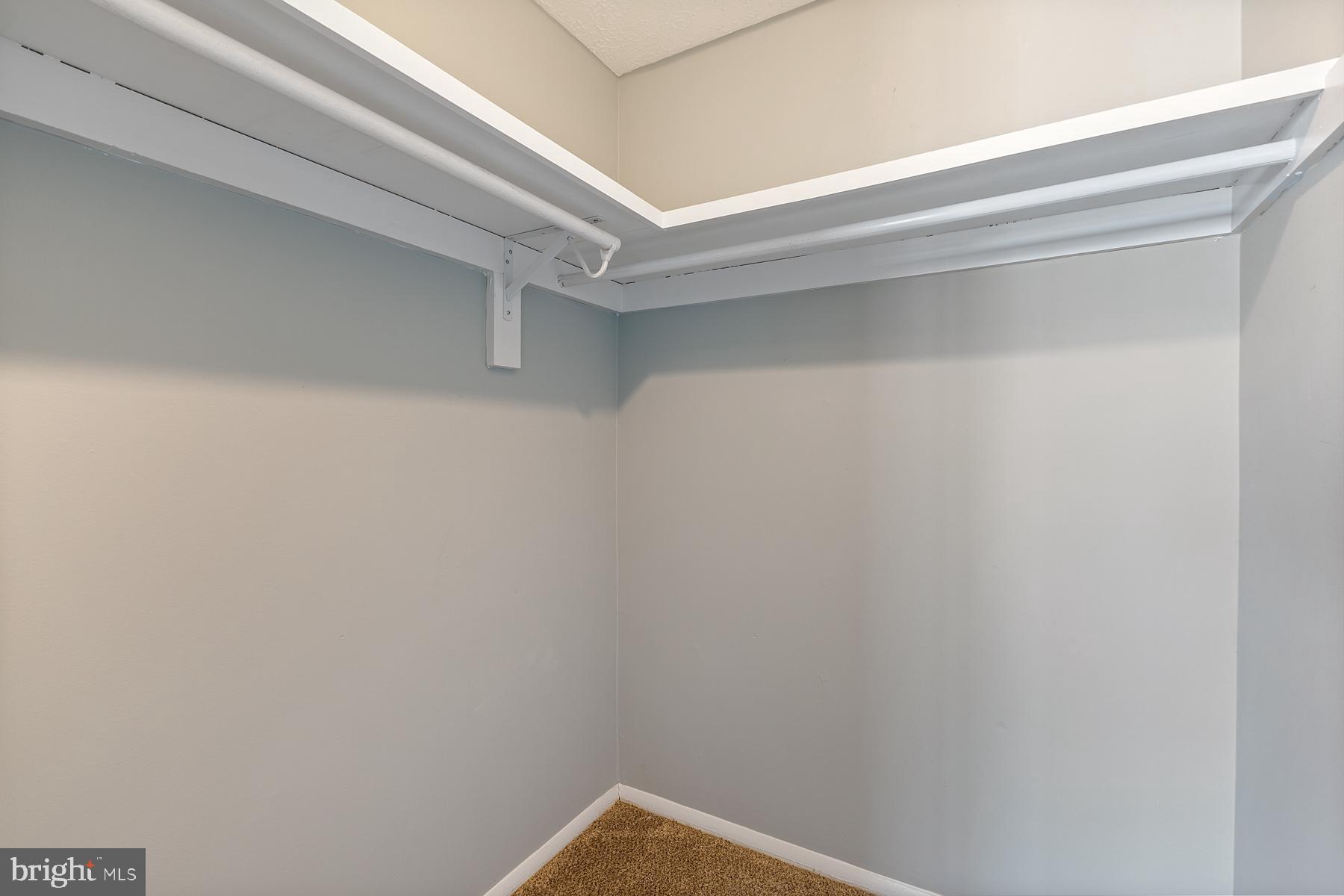 AMBERTOWNE - Residential