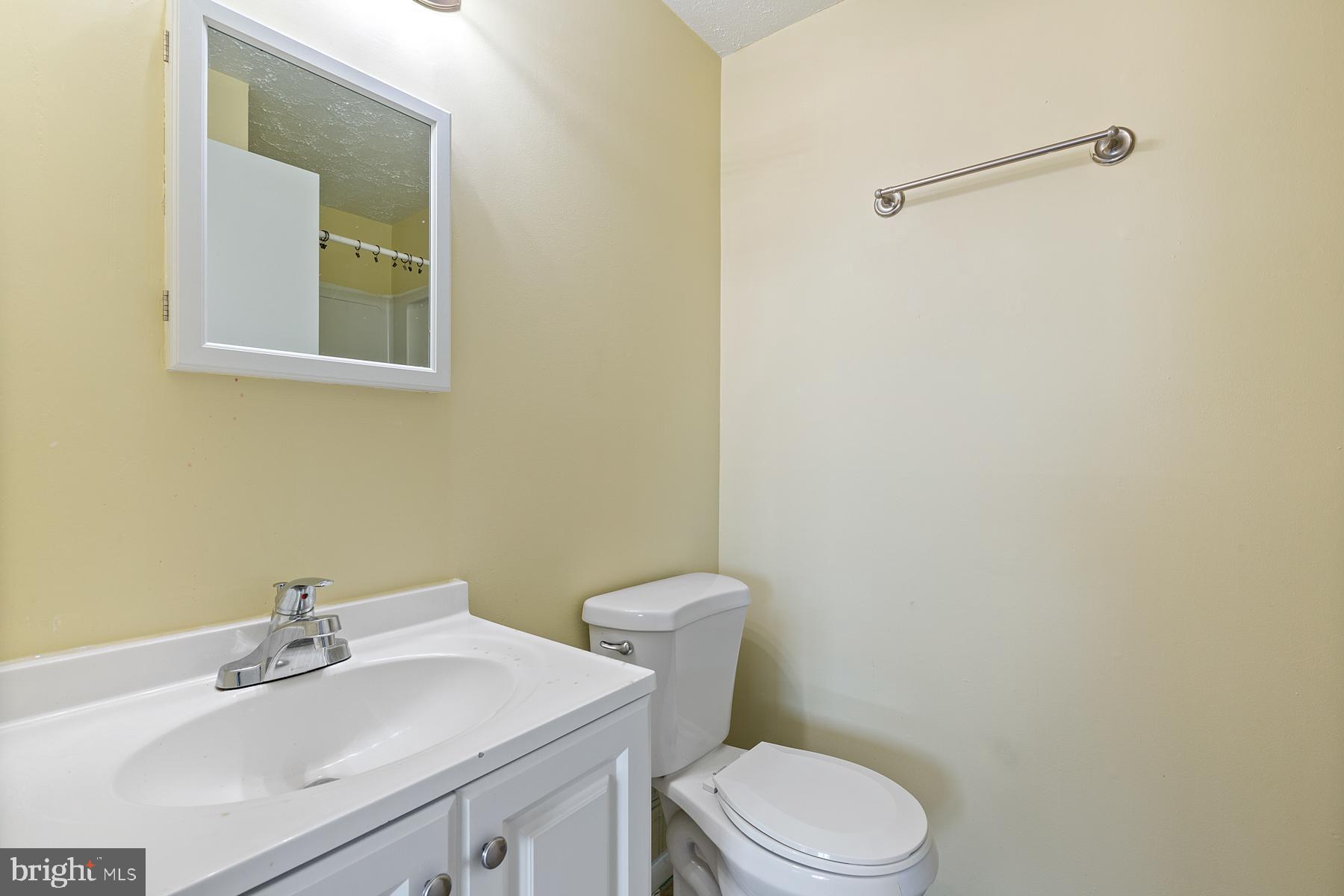 AMBERTOWNE - Residential