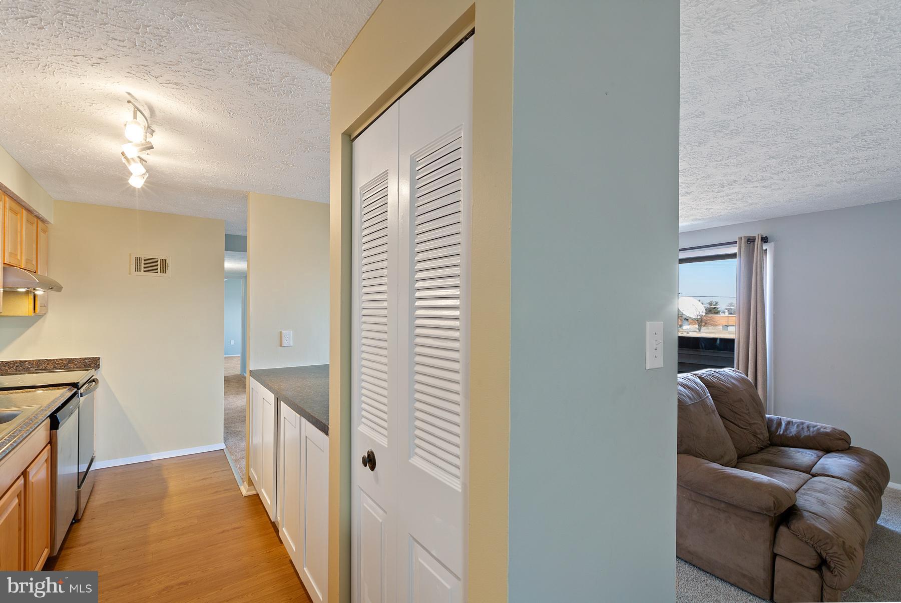 AMBERTOWNE - Residential