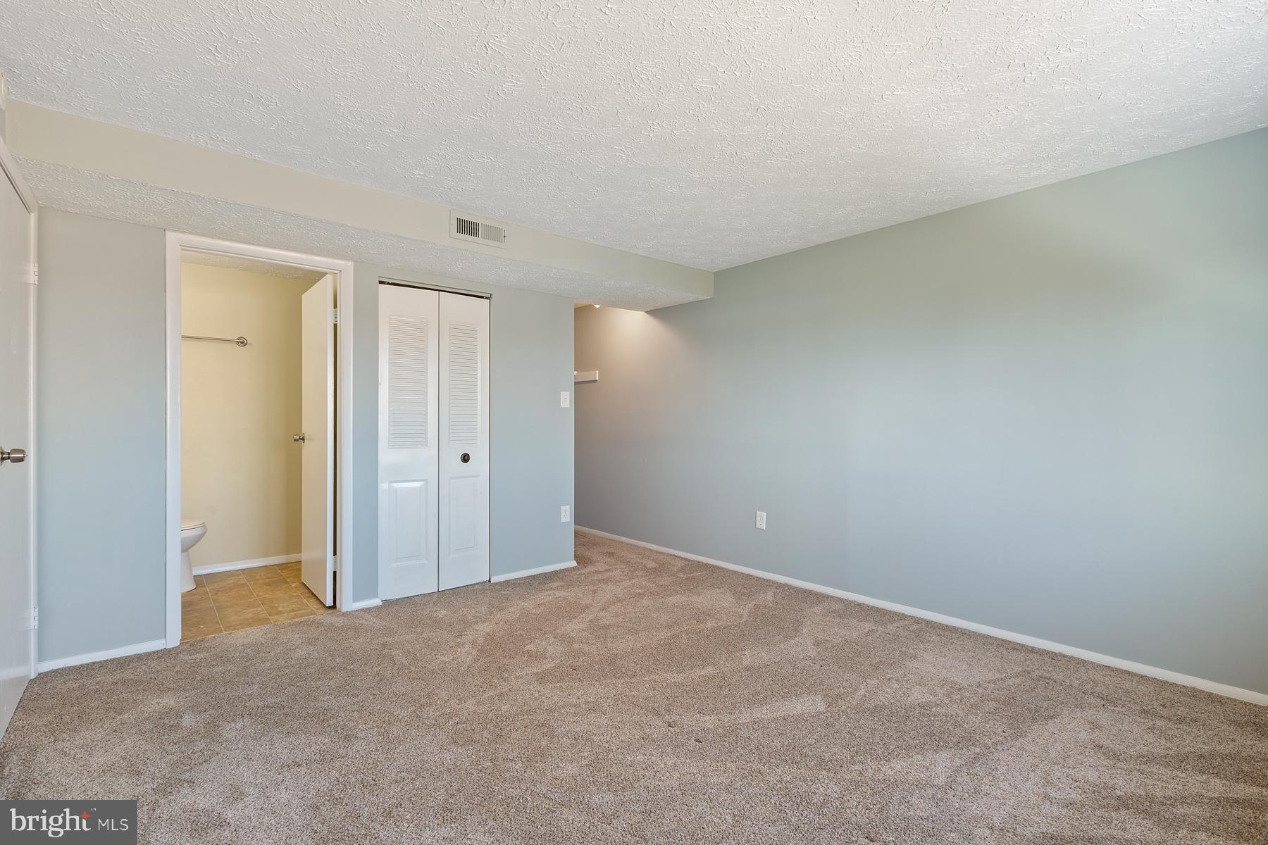 AMBERTOWNE - Residential