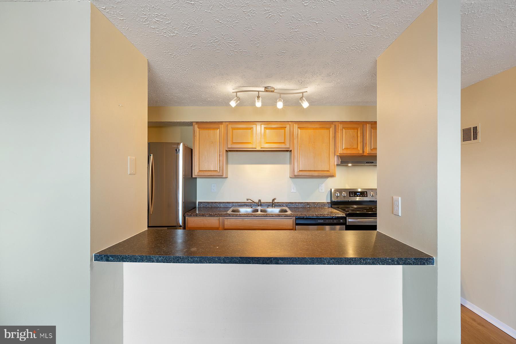 AMBERTOWNE - Residential