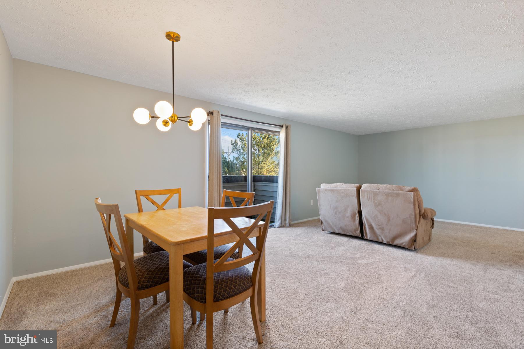 AMBERTOWNE - Residential