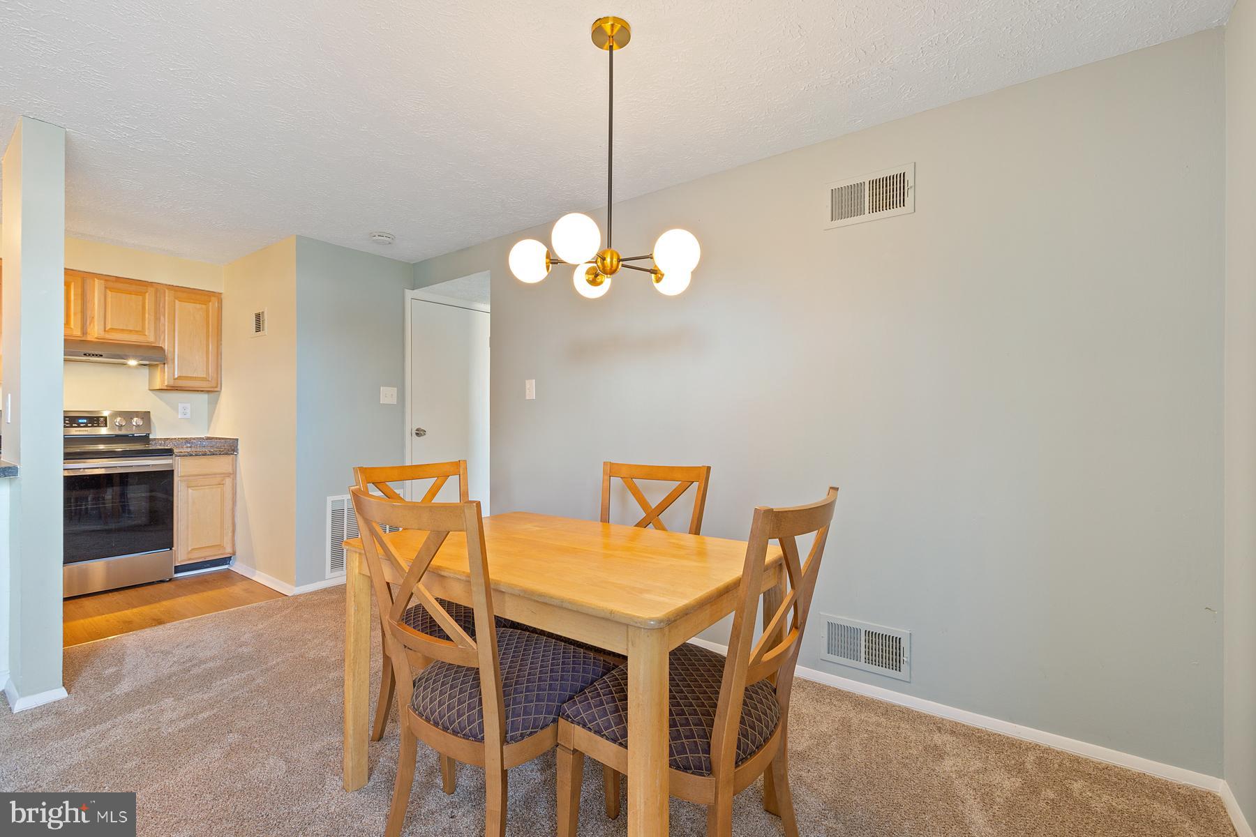 AMBERTOWNE - Residential