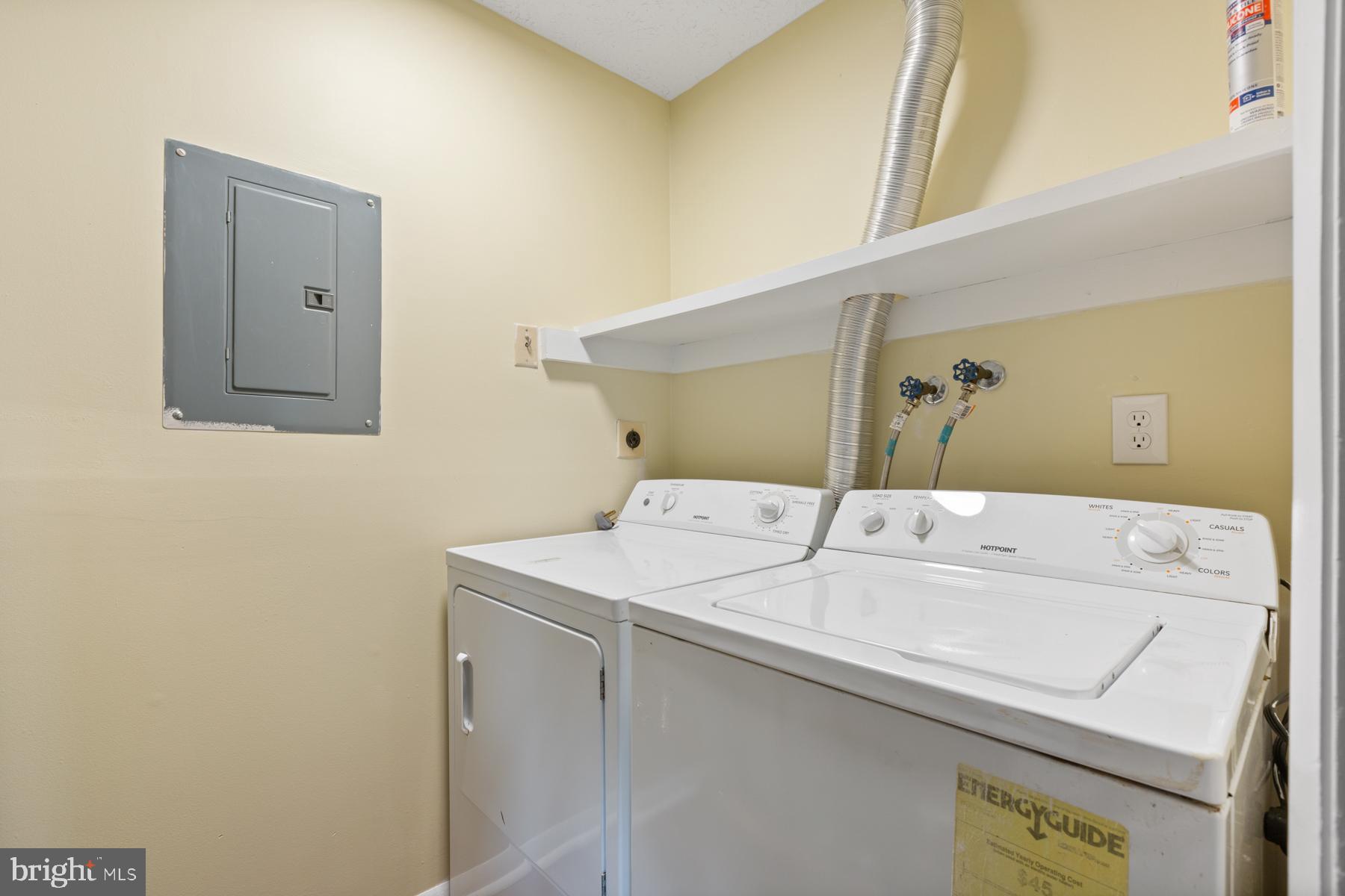 AMBERTOWNE - Residential