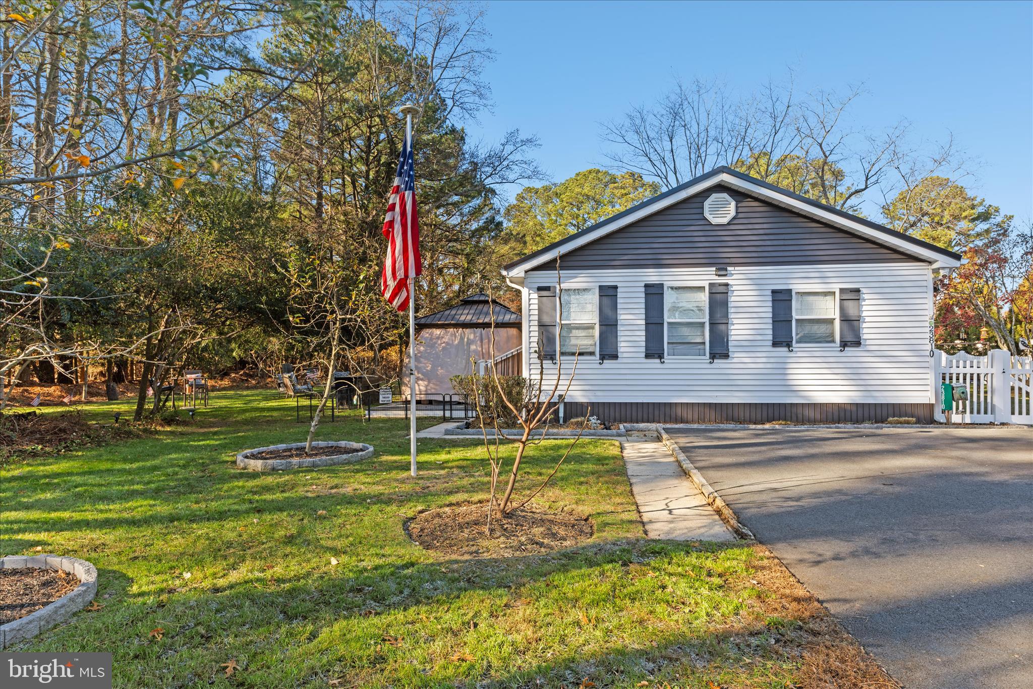 23810 EVERGREEN LANE