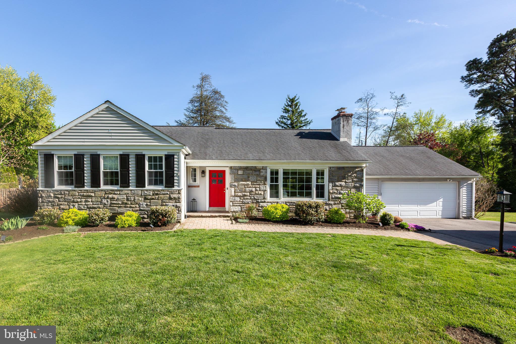DEEPDALE - Residential