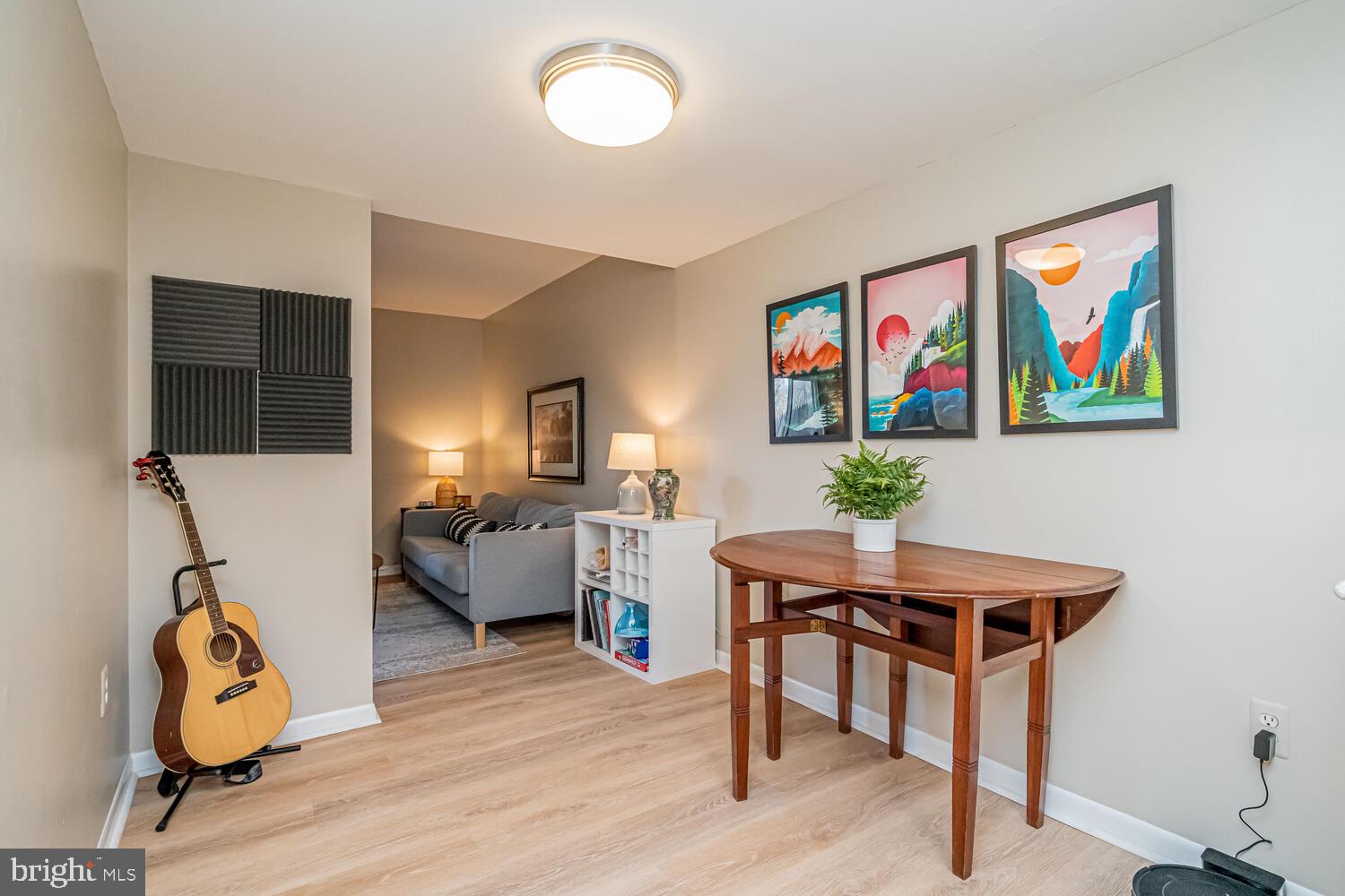 CAVALIER PARK - Residential